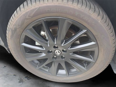 Used 2020 Nissan Murano SL w/ Moonroof Package AWD/4WD image 13