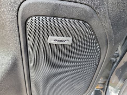 Used 2020 GMC Sierra 1500 Elevation w/ Elevation Value Package image 19