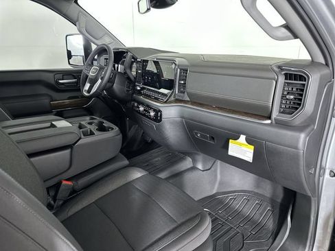 New 2026 GMC Sierra 3500 SLE AWD/4WD image 28