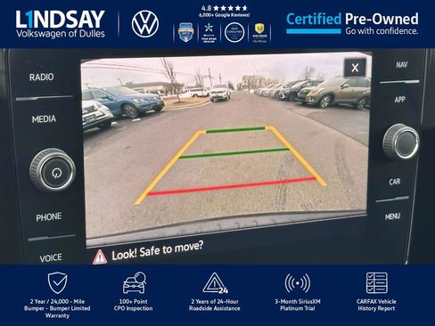Certified 2025 Volkswagen Taos SEL image 17