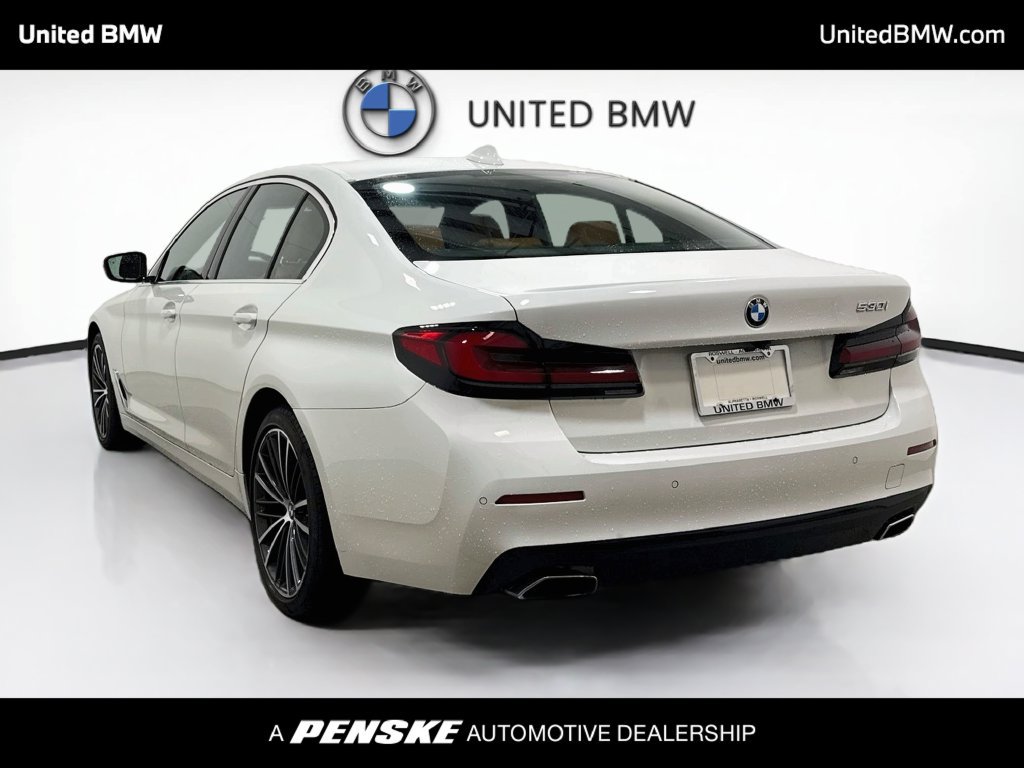 Certified 2023 BMW 530i w/ Premium Package RWD image 7