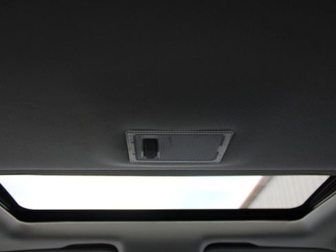 Used 2015 Chevrolet Trax LT w/ LT Sun and Sound Package image 39