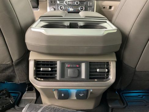 New 2026 Ford F150 Platinum w/ Equipment Group 703A Plus AWD/4WD image 18