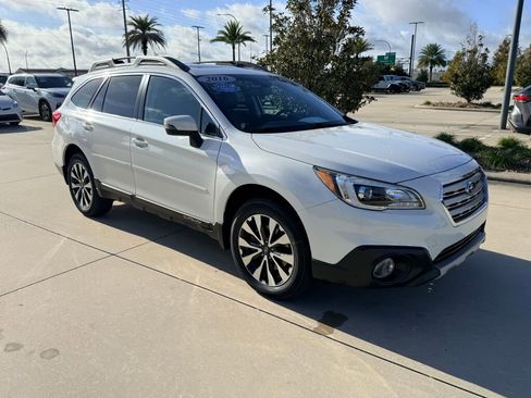 Used 2016 Subaru Outback 2.5i Limited image 4