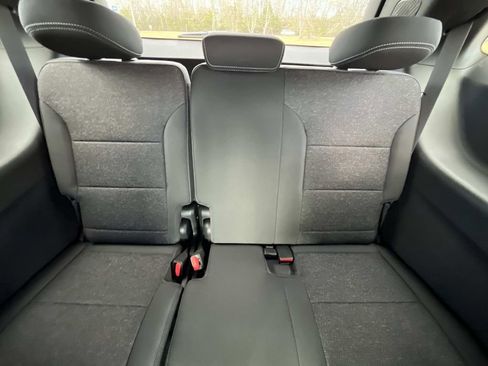 New 2026 Chevrolet Traverse LT image 11