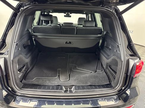 Certified 2023 Mercedes-Benz GLB 250 w/ AMG Line image 19