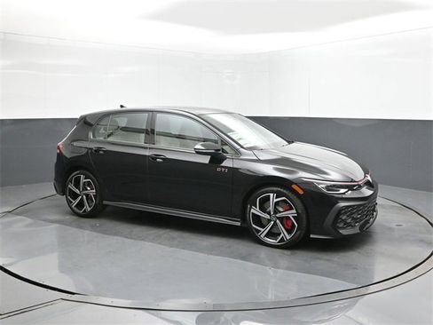 New 2025 Volkswagen GTI SE image 17