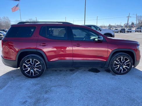 Used 2021 GMC Acadia SLE w/ Driver Convenience Package image 6