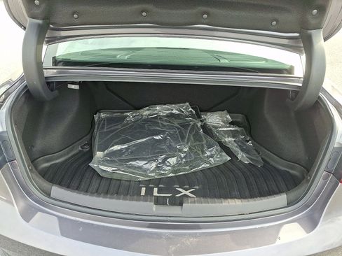 Used 2021 Acura ILX w/ Premium Package image 31