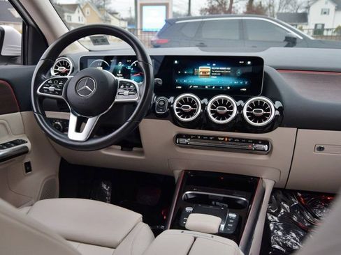 Used 2021 Mercedes-Benz GLA 250 4MATIC image 20
