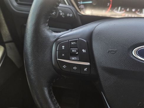 Used 2020 Ford Escape SEL FWD image 15