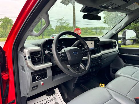 Used 2025 Ford F350 XL w/ XL Chrome Package AWD/4WD image 24