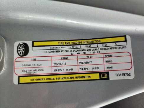 Used 2024 Chrysler Pacifica Touring-L FWD image 59
