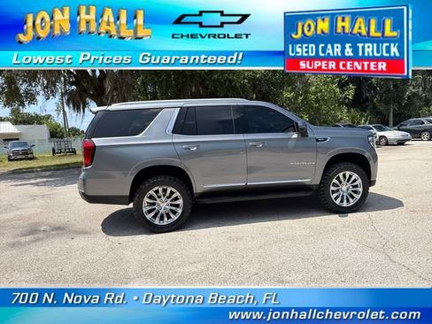 Used 2021 GMC Yukon SLT w/ Rear Media and Nav Package AWD/4WD image 12