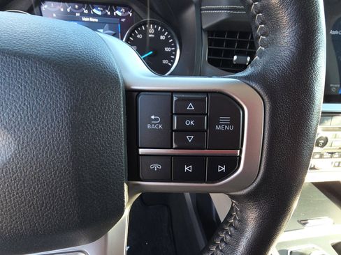 Used 2024 Ford Expedition Max XLT image 19