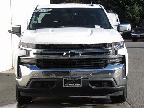 Used 2019 Chevrolet Silverado 1500 LT w/ All-Star Edition image 3