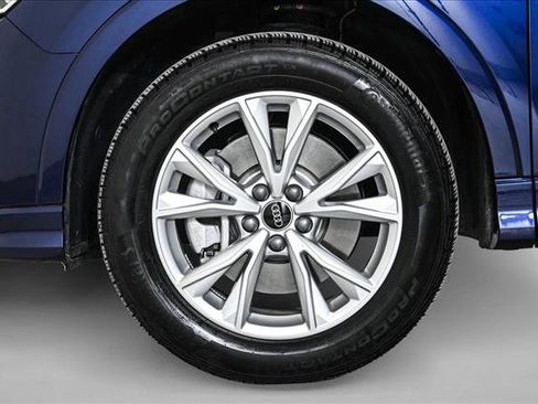 Certified 2025 Audi Q3 2.0T Premium Plus w/ Premium Plus Package image 25