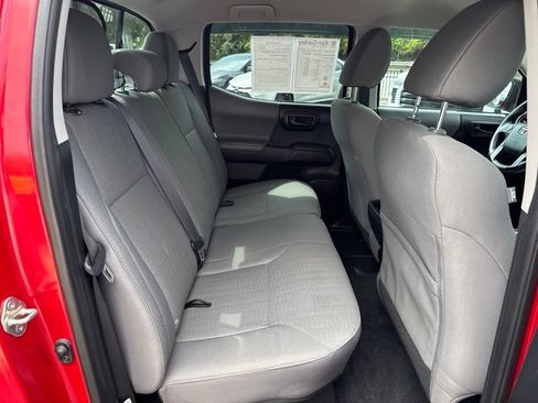 Used 2018 Toyota Tacoma SR w/ SR Convenience Package AWD/4WD image 29