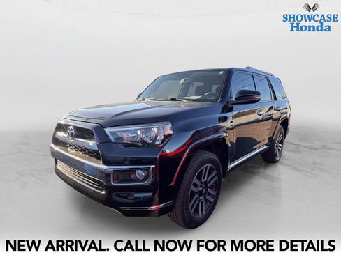 Used 2019 Toyota 4Runner Limited AWD/4WD image 2