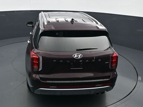 Used 2023 Hyundai Palisade Limited AWD/4WD image 17