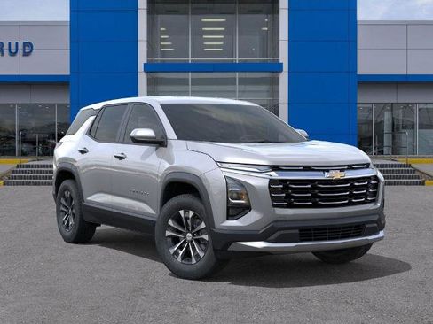 New 2026 Chevrolet Equinox LT image 7