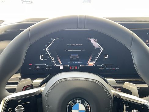 New 2026 BMW 760i xDrive w/ Executive Package image 14