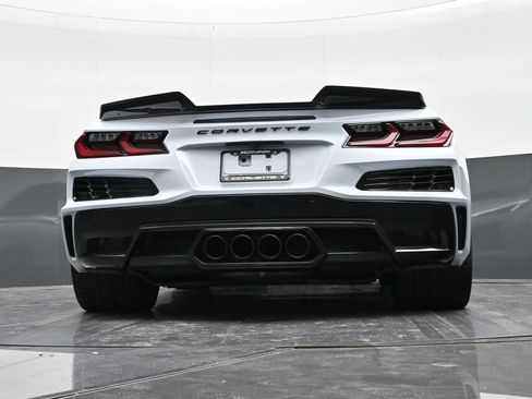 Used 2023 Chevrolet Corvette Z06 image 23