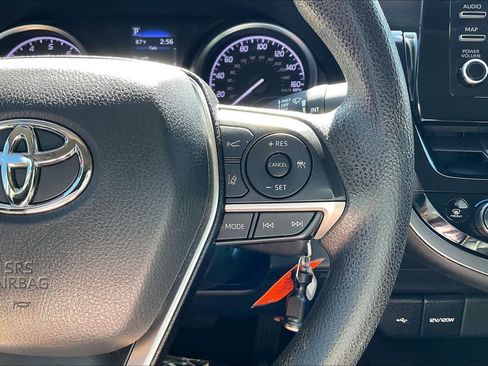 Used 2023 Toyota Camry LE image 19