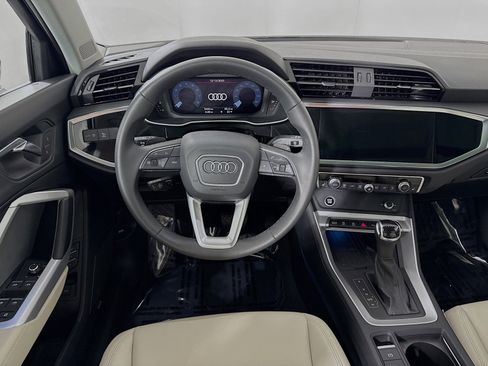 Certified 2025 Audi Q3 2.0T Premium Plus w/ Premium Plus Package image 22