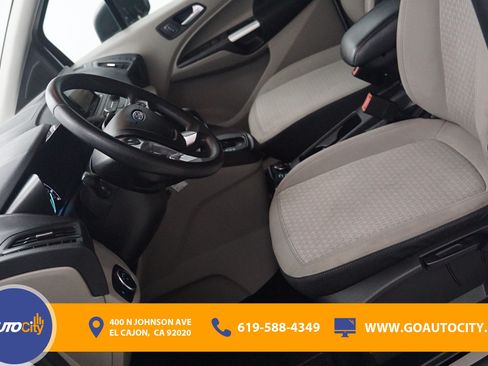 Used 2019 Ford Transit Connect XLT FWD image 9