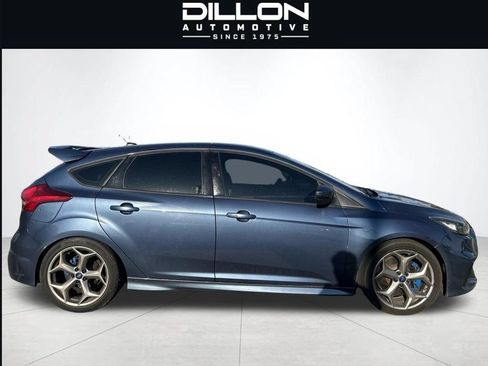 Used 2018 Ford Focus ST FWD image 11