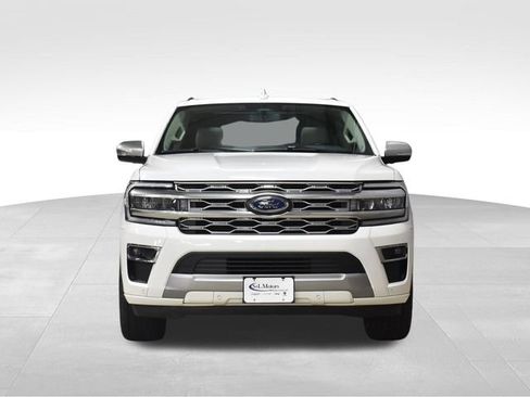Used 2024 Ford Expedition Platinum AWD/4WD image 3