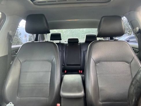 Used 2015 Volkswagen Passat TDI SE FWD image 19