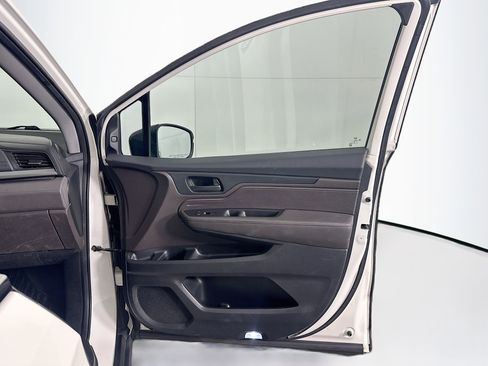 Used 2018 Honda Odyssey EX-L image 32