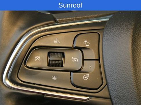 Used 2025 Buick Encore GX Avenir w/ Avenir Technology Package AWD/4WD image 22