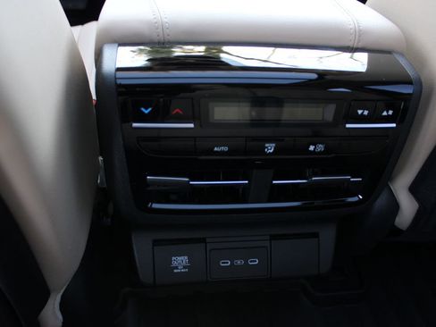 New 2026 Acura MDX Base image 40