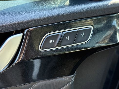 Used 2022 Hyundai Palisade Calligraphy image 22