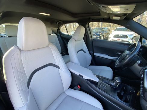 Used 2023 Lexus UX 250h F Sport image 28