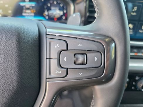 Used 2025 Chevrolet Silverado 1500 High Country w/ Technology Package AWD/4WD image 26