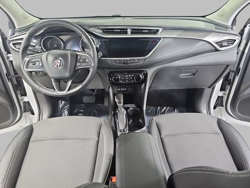 Used 2022 Buick Encore GX Preferred w/ Sport Touring Package FWD image 11
