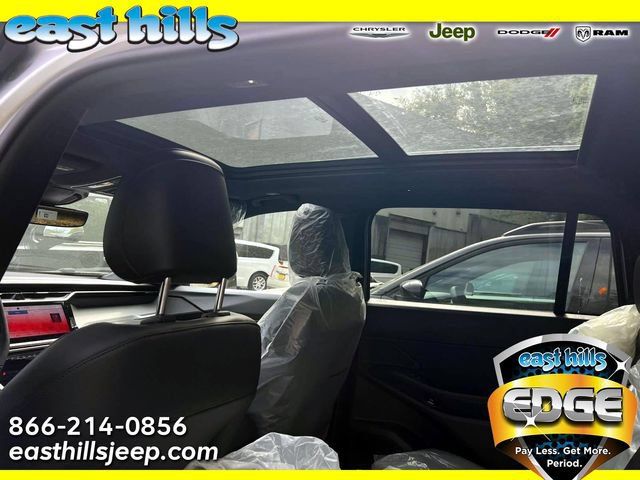 New 2026 Jeep Cherokee Limited AWD/4WD image 5