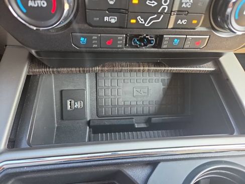 Used 2020 Ford F350 Lariat AWD/4WD image 18
