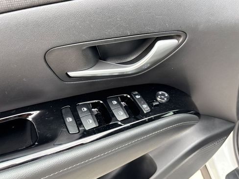 Used 2023 Hyundai Tucson Limited image 13