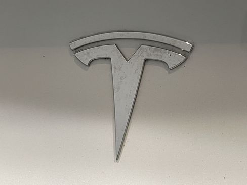 Used 2020 Tesla Model 3 Standard Range Plus RWD image 24