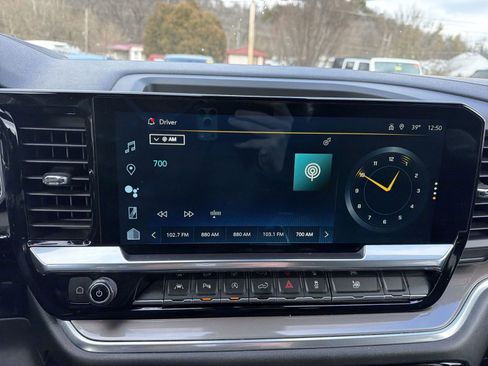 Used 2022 Chevrolet Silverado 1500 High Country image 13