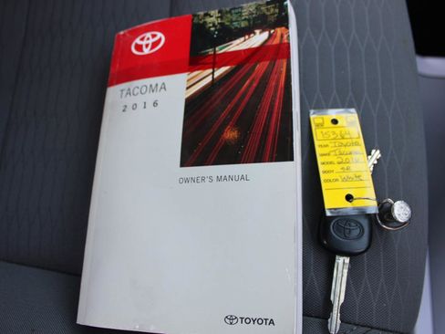 Used 2016 Toyota Tacoma SR image 42