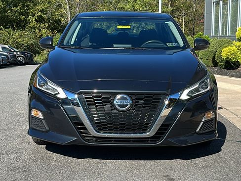 Certified 2022 Nissan Altima 2.5 SV image 3
