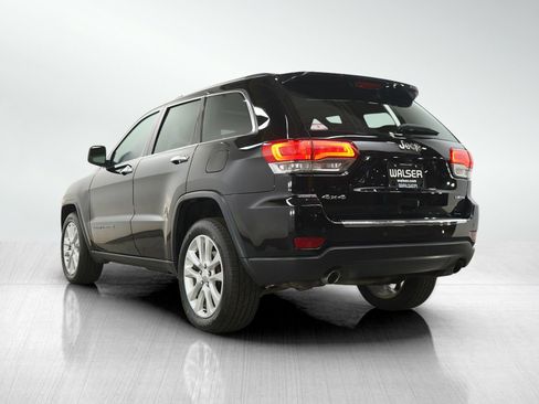 Used 2017 Jeep Grand Cherokee Limited AWD/4WD image 4