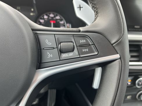 Used 2018 Alfa Romeo Stelvio Ti Sport image 26