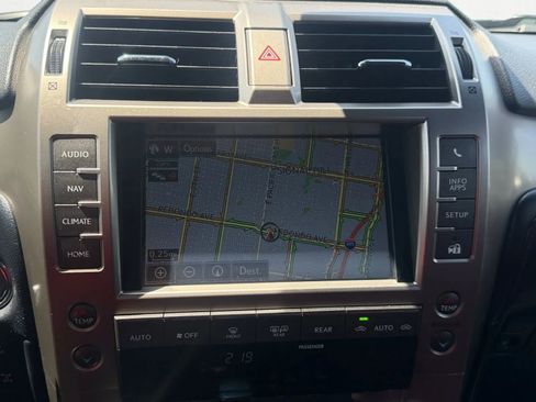 Used 2020 Lexus GX 460 Premium image 19